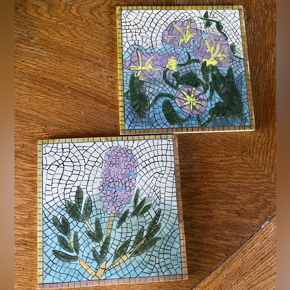 Decorative Floral Tile Set